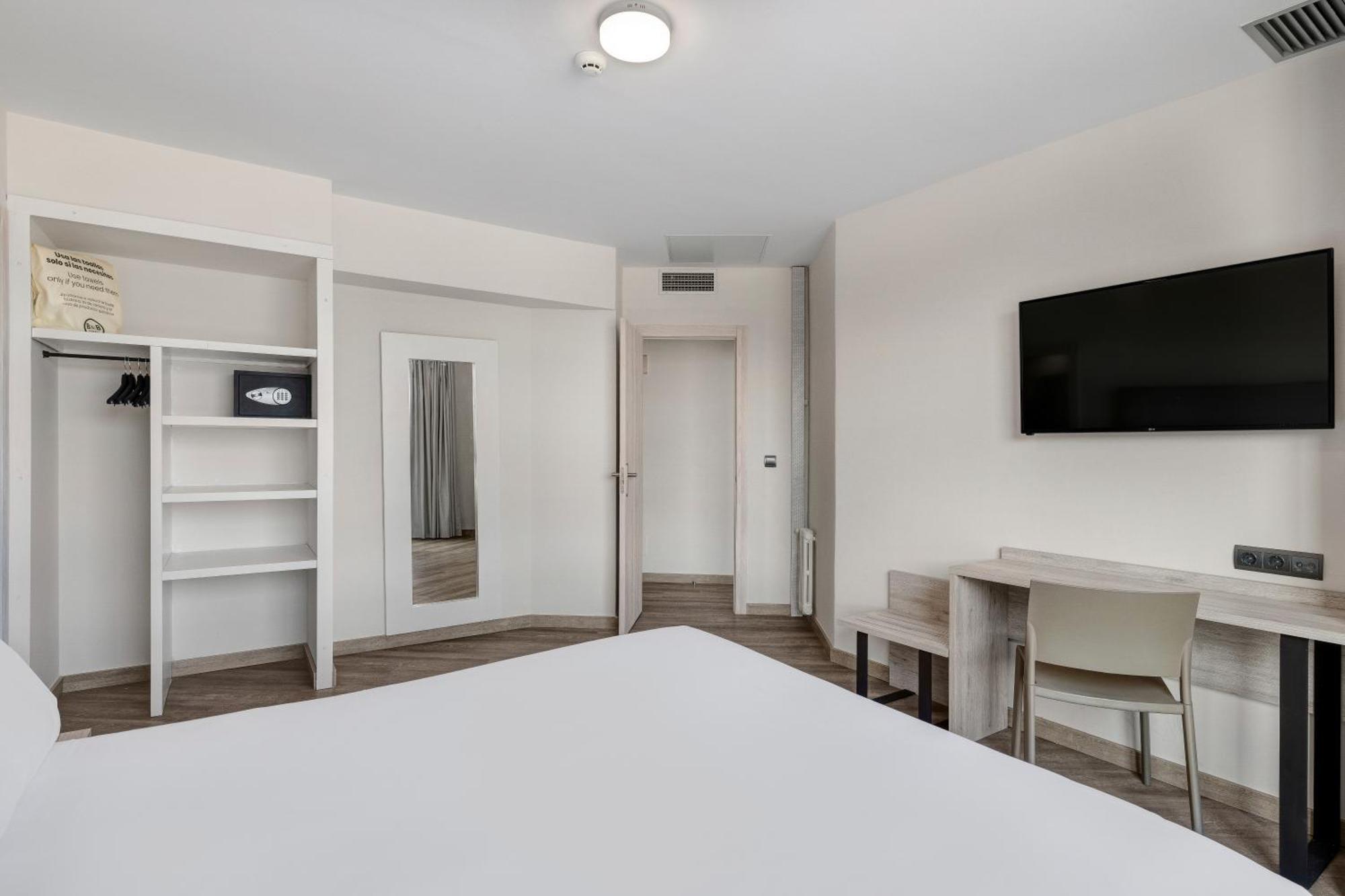 B&B Hotel Comarca de Vigo Buitenkant foto