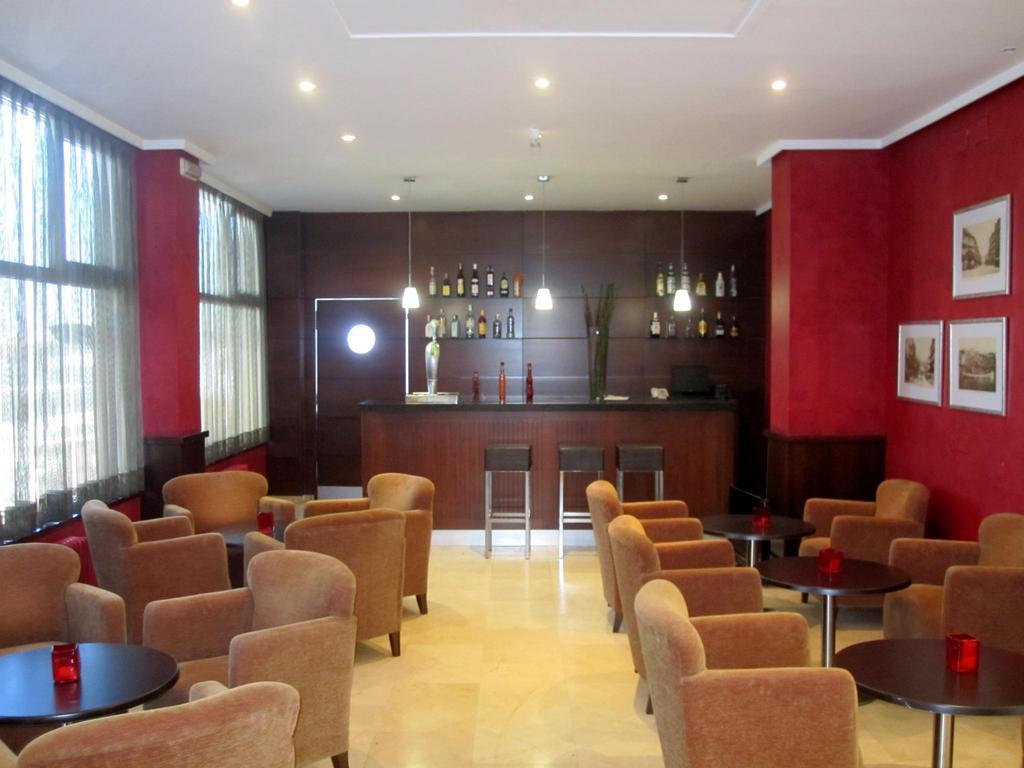 B&B Hotel Comarca de Vigo Buitenkant foto