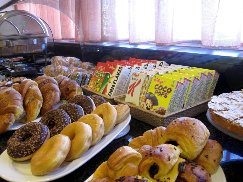 B&B Hotel Comarca de Vigo Buitenkant foto