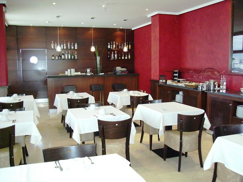 B&B Hotel Comarca de Vigo Buitenkant foto